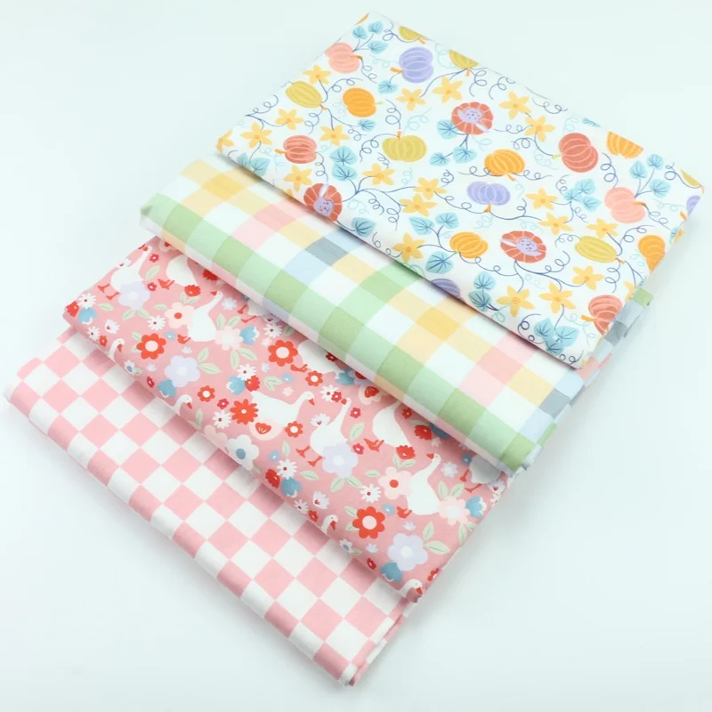 thumbnail image 1 of Lote de 4 paquetes de tela de sarga 100 % algodón puro de 50 x 40 cm, 20 x 25 cm, para principiantes, para patchwork, acolchados y manualidades, 1 of 5