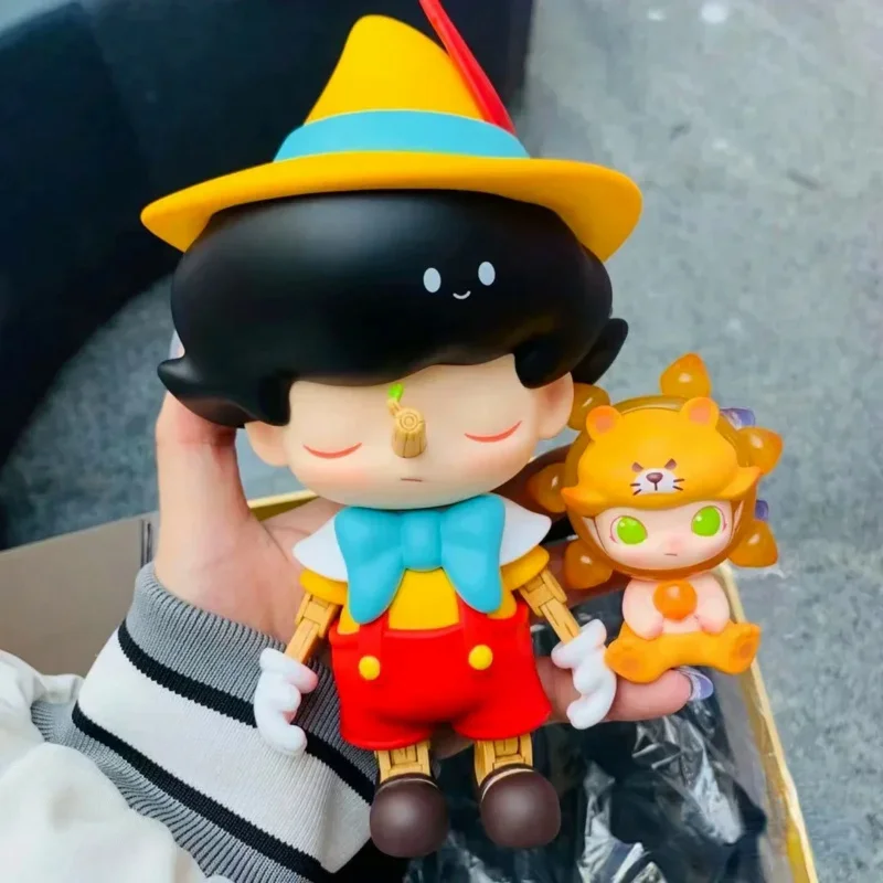 

DIMOO Collaboration Long Nose Fairy Tale Figure DIMOO World Extra Size Limited Edition Collection Toy Decoration