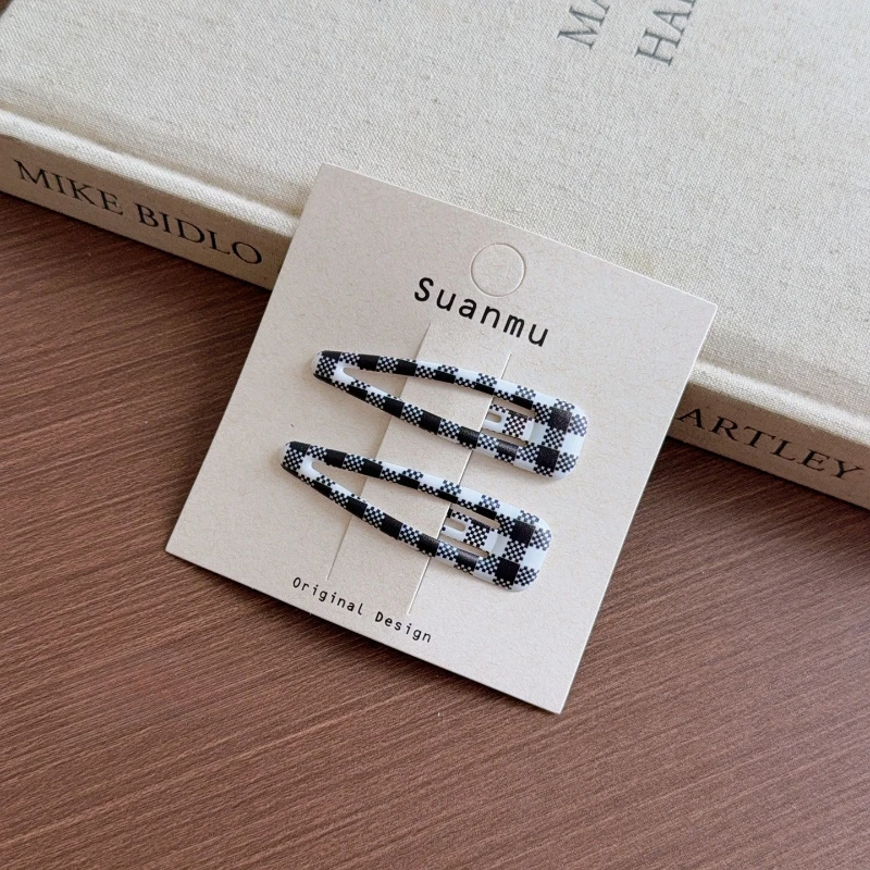2 Stück modische und minimalistische bunte klassische karierte BB-Haarnadel-Haarseitenklammern für Mädchen und Frauen, koreanische Haar-Accessoires – Detail 10