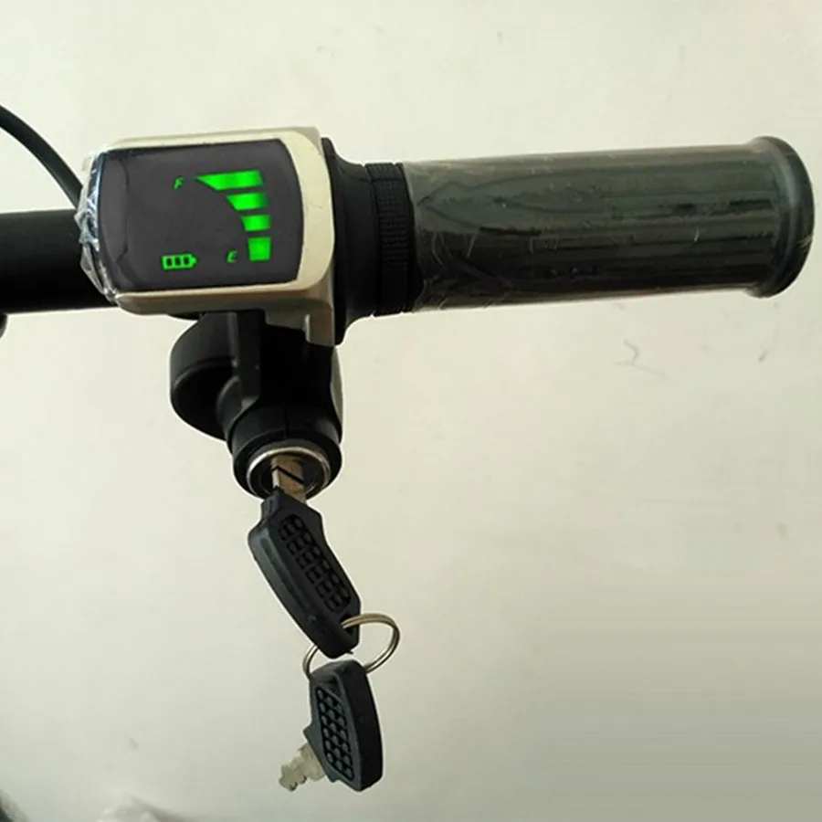 Description Picture 3 of itemBattery Voltage Display Throttle 36V Accelerator for E-bike/Electric Scooter Accessory Throttle Handlebar with LCD Display