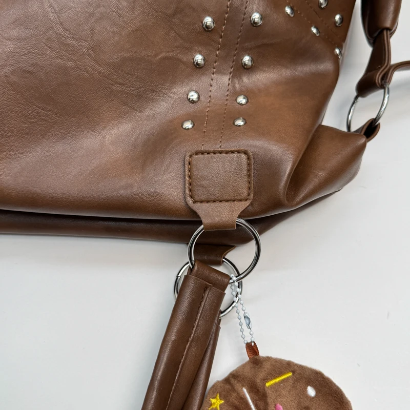 Nieten-Design, PU-Leder, Hobo-Unterarmtaschen, Damen-Umhängetasche mit großer Kapazität für Damen, 2023, neuer Trend, Y2K-Handtaschen und Geldbörsen – Detail 14