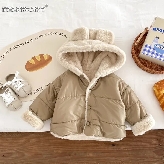 Niedliche Kinder-Winterjacke mit Pelzfutter