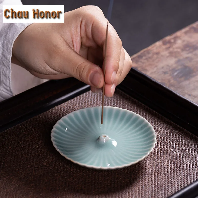 Creative Longquan Celadon Sticks Incense Holder Plum Green Incense Waterfall Incense Burners Aromatherapy Censer Teaware Crafts