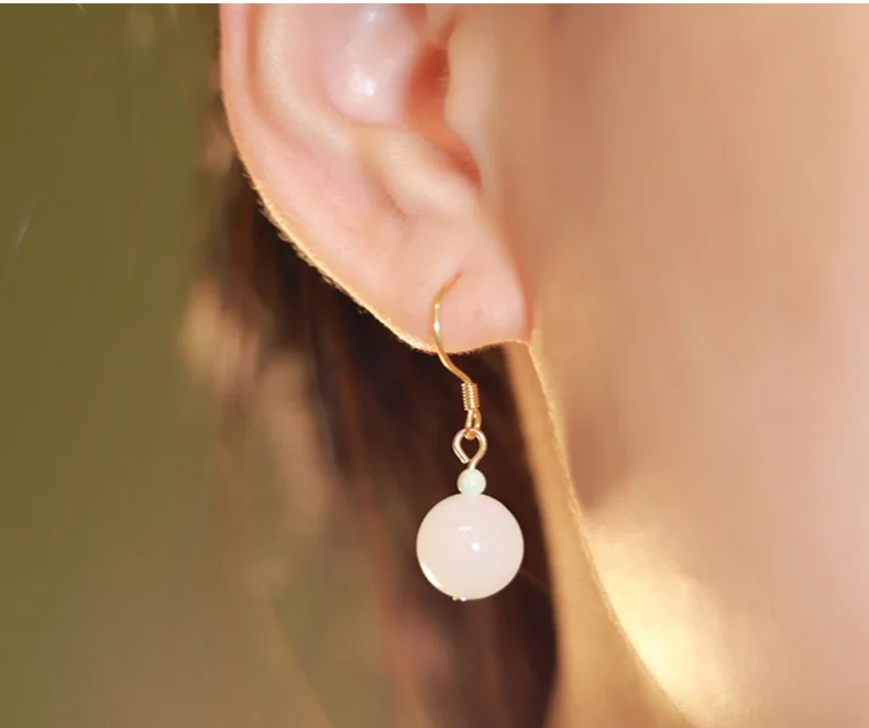 Hetian Jade Ohrringe Kleine vielseitige Ohrringe Nischendesign Senior Sinn für alten Stil Jade Ohrringe Mädchen Geschenk – Detail 10