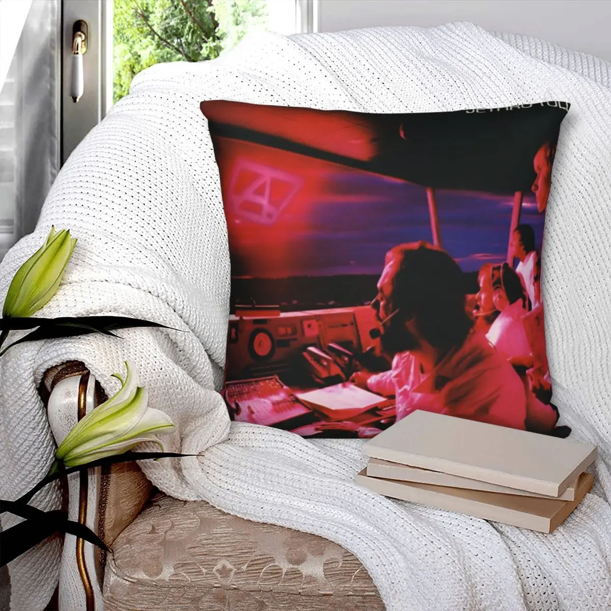 Рисунок 2 - Jethro Tull квадратная наволочка из полиэстера