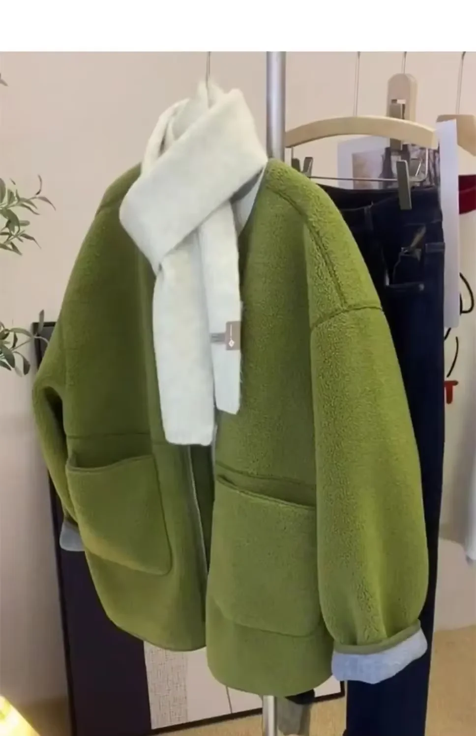 Autumn New Women's and Chic Fleece Lamb Wool Women High-end and Street Minimalist Casual Jackets