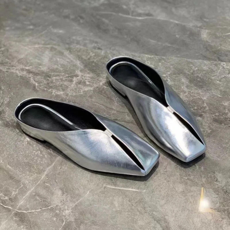 Women's outerwear leather half slippers 2024 Spring/Summer New Fashion Baotou Flat Shoes Versatile Casual Muller Shoes