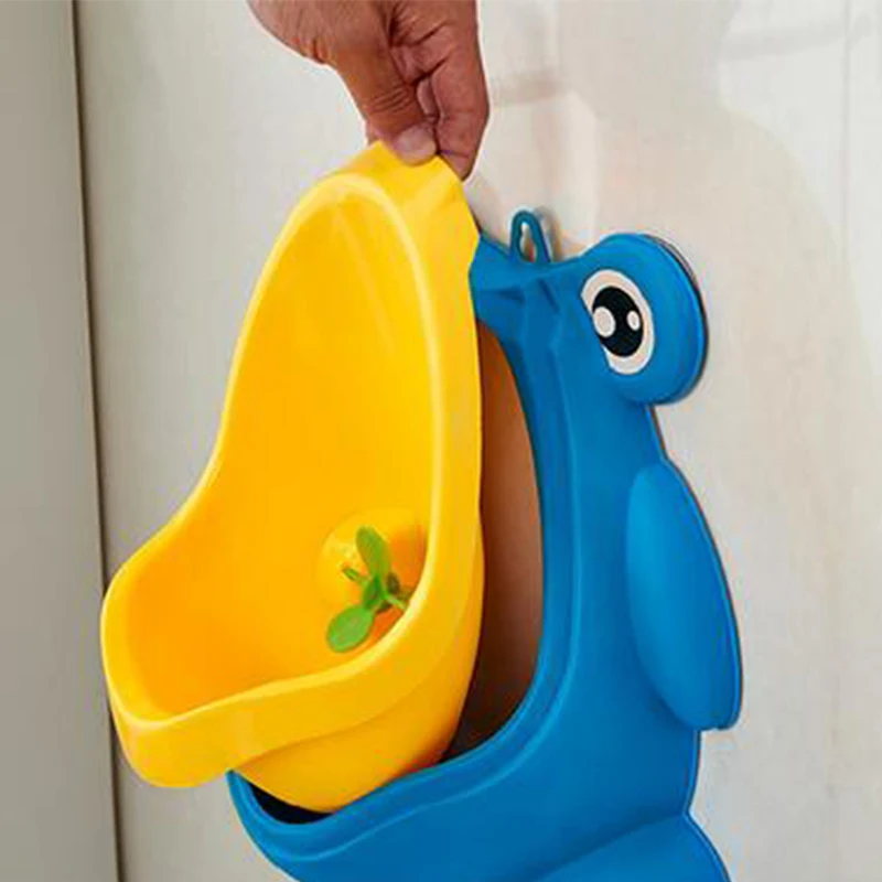 Baby Boys Standing Potty Frog Shape Wall-Mounted Urinals Toilet Training Children Stand Vertical Urinal Potty Pee Infant Toddler 3