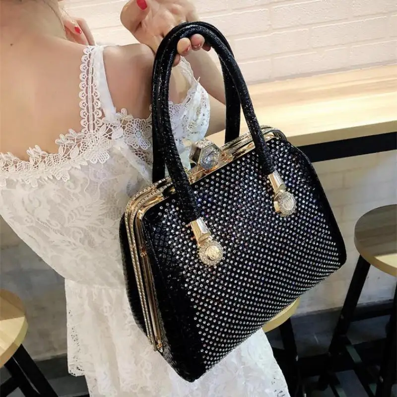 2023 New Light Luxury Fashion Diamond Inlaid Metal Frame Lock Clip Bag Classic Noble Luxury Brand Evening Banquet Women Handbag
