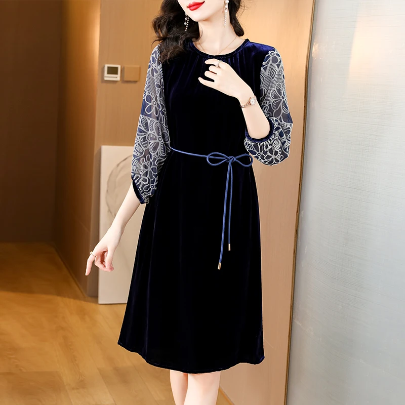 

2024 Black Velvet Chic Hollow Short Sleeve V-Neck Midi Dress Women Korean Vintage Dress Autumn Winter Elegant Prom Dress