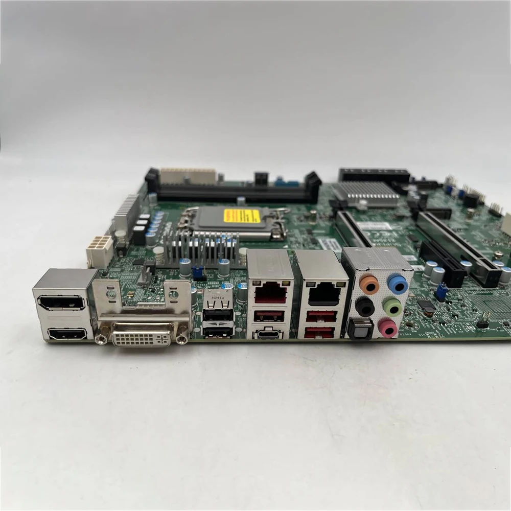 For Supermicro Workstation Motherboard LGA1700 W680 Chip 12th CPU Pcie 5.0 X13SAE 5 For Supermicro Workstation Motherboard LGA1700 W680 Chip 12th CPU Pcie 5.0 X13SAE - Image 3
