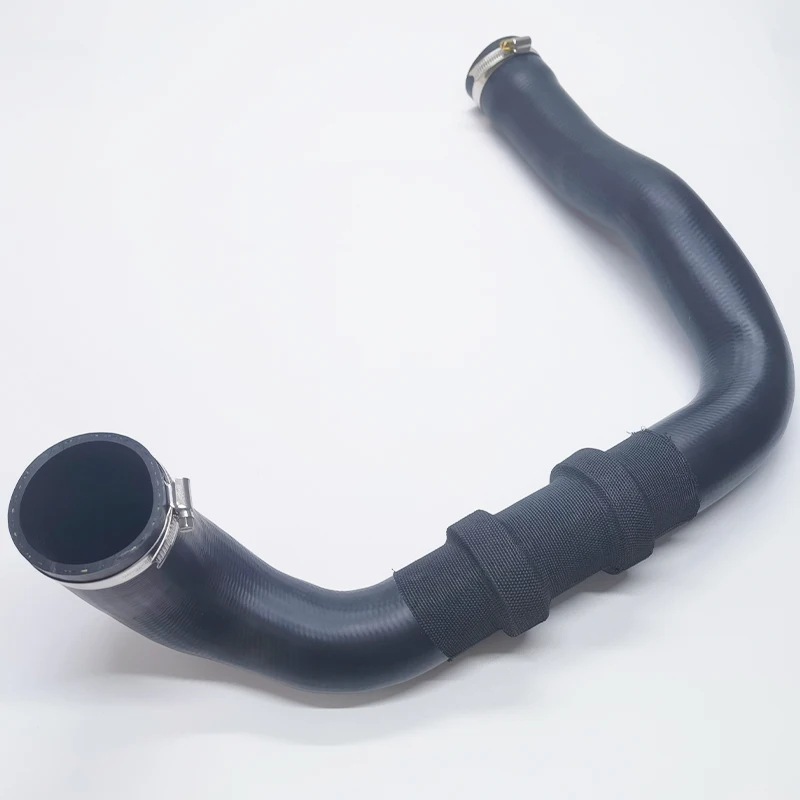 FOR LAND ROVER RANGE ROVER EVOQUE DISCOVERY SPORT 224DT 2.2T Diesel Hose Intercooler To Throttle OEM LR024304 LR066436