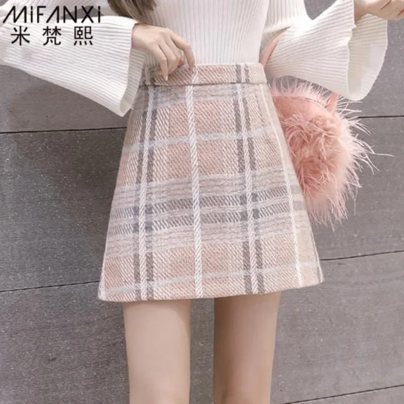 

Casual Skirt Female 2023 Spring New Korean Woolen Temperament Plaid Skirt Versatile High Waist A-line Skirt Slim Female Tops