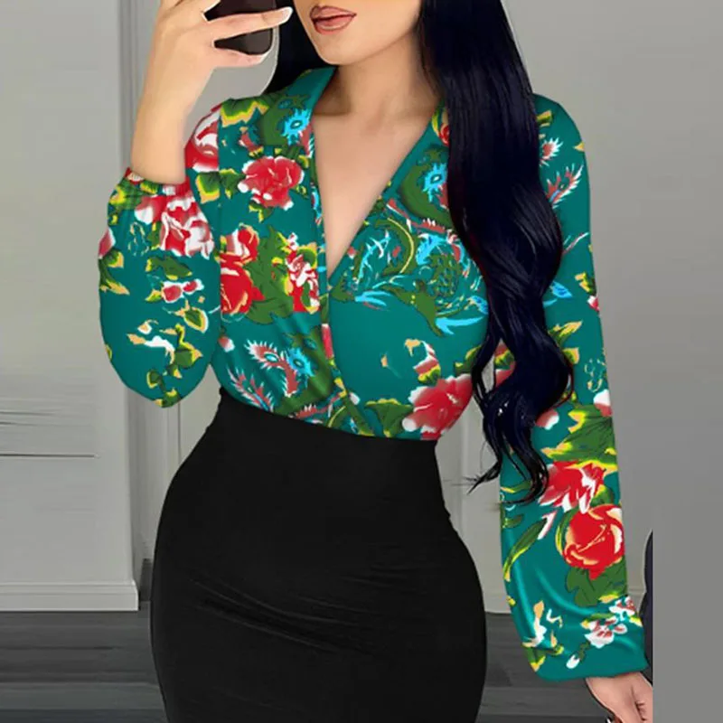 

Женское облегающее платье с V-образным вырезом, длинным рукавом и цветочным принтом