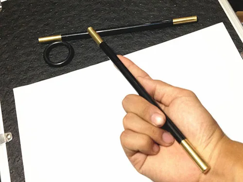 

Magic Wand in Black With Brass Tips 1 Stick Divided to 2 Sticks Close Up Magic Magia Magie Magicians Prop Accessory Gimmick