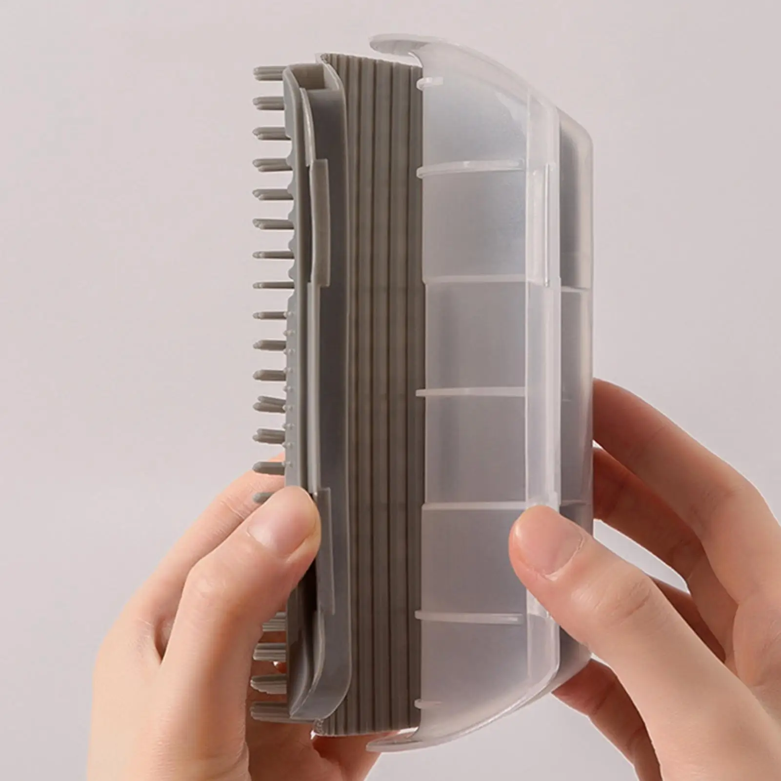 Wall-Mounted Self-Cleaning Pet Grooming Brush
