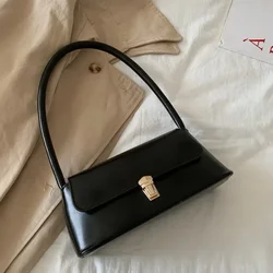 Luxury Women's Fashion Crossbody Bag - Elegant Solid Color Shoulder Handbag and Purse (Black)