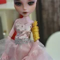 No doll D
