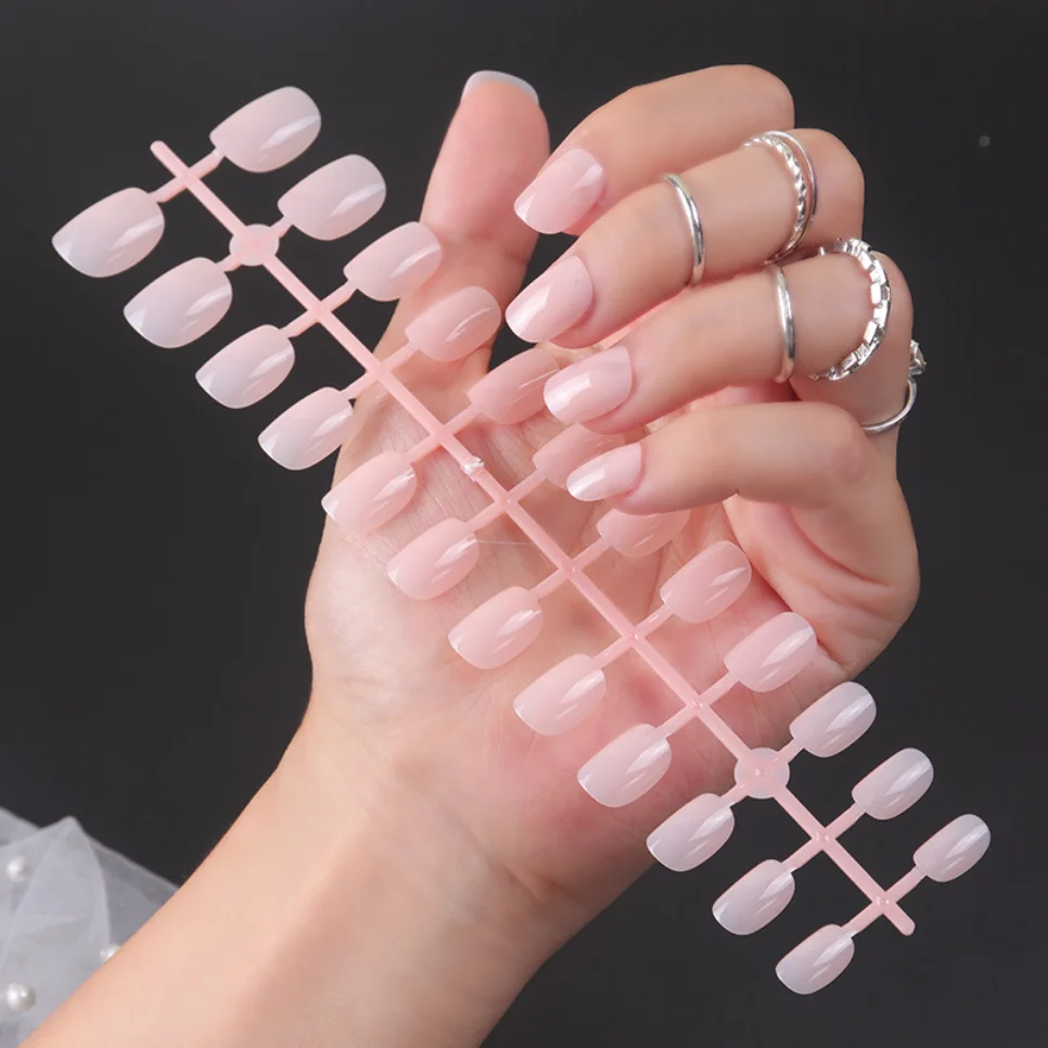 Slide image 1306b8edeffe47f0ac1eb32f27d327e5