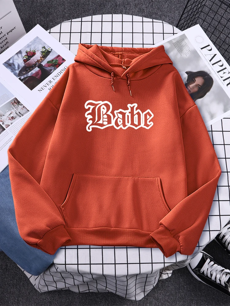 

Hollow Font Design Babe Creativity Letter Print Women Sportswear Fashion Simple Hoodies Casual Fleece Pullovers Female Clothing