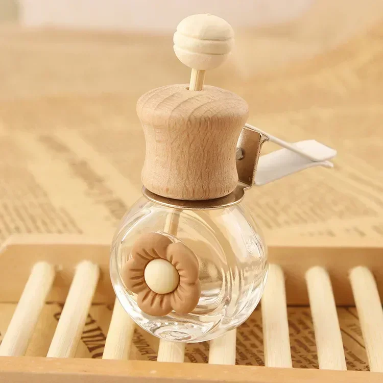 Fashion Car Hanging Perfume Pendant Fragrance Air Freshener Empty Glass Bottle For Essential Oils Diffuser Auto Ornaments Tools