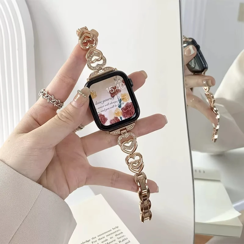 รูปสินค้า หัวใจเพชรประดับ Apple Watch สร้อยข้อมือสุดหรู