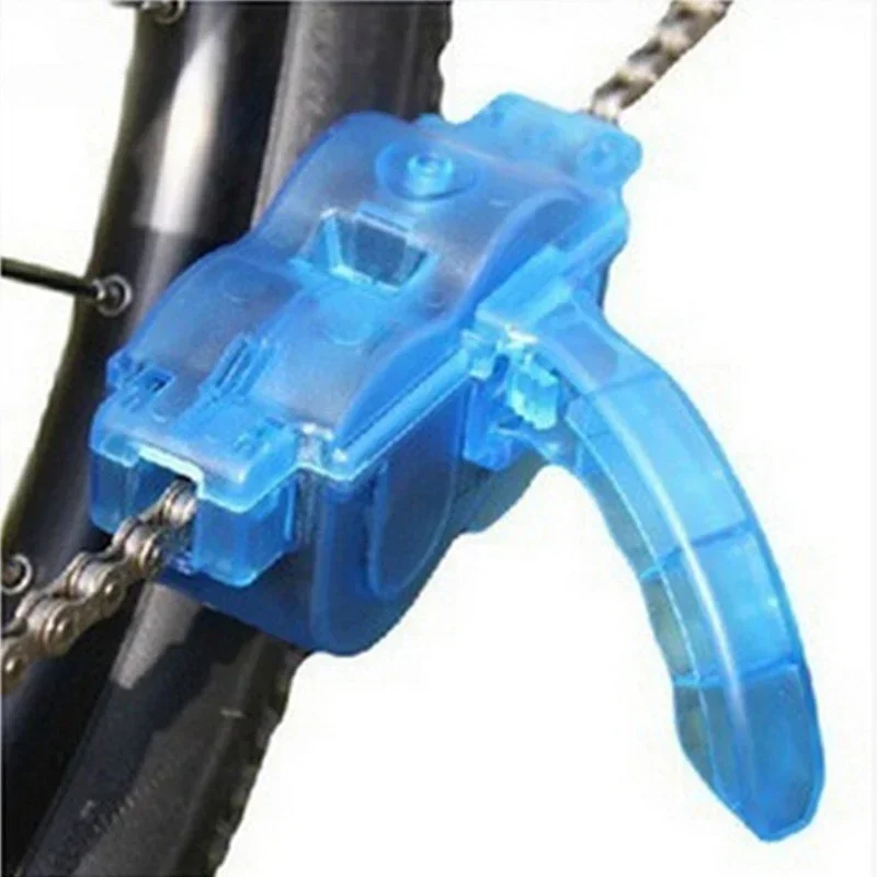 Mountain Bike Chain Cleaning Kit 1