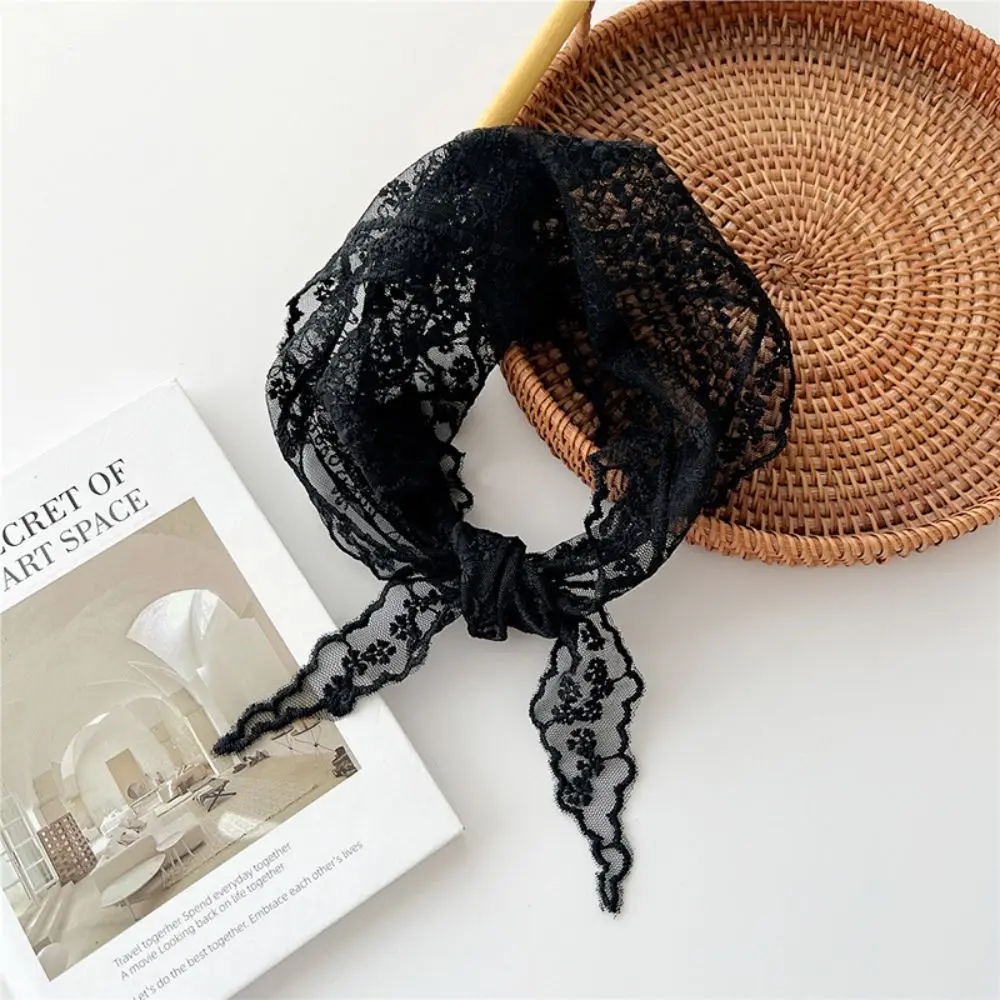 OSOPLAY 2 Pañuelos De Ganchillo Para Mujer, Diseño Floral Triangular, Bufanda De Punto Hueco Para El Cabello Para Mujeres Y Niñas, Margarita Y Sombrero Rojo, Mediana