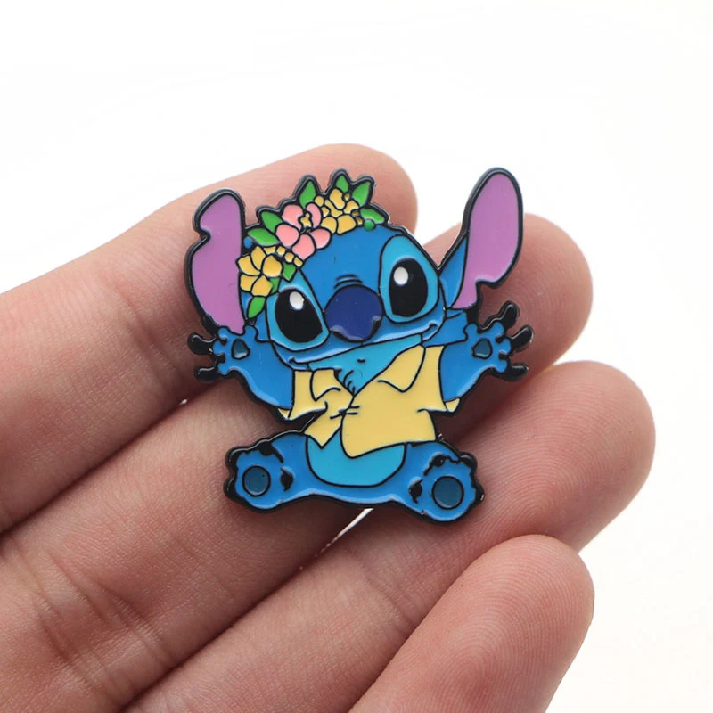 Lb2923 Stitch Cartoon Metalen Emaille Spelden Yoda Baby Broche Schattige Kikker Badges Metalen Denim Shirt Reversspeld Sieraden Accessoires