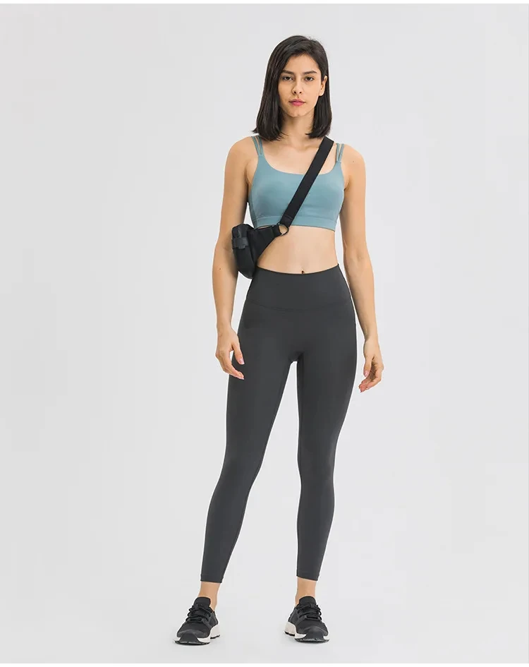 

Lulu Brand Substitutes Like a Cloud Bra Light Support B/C Cup Back Support Sport Bra