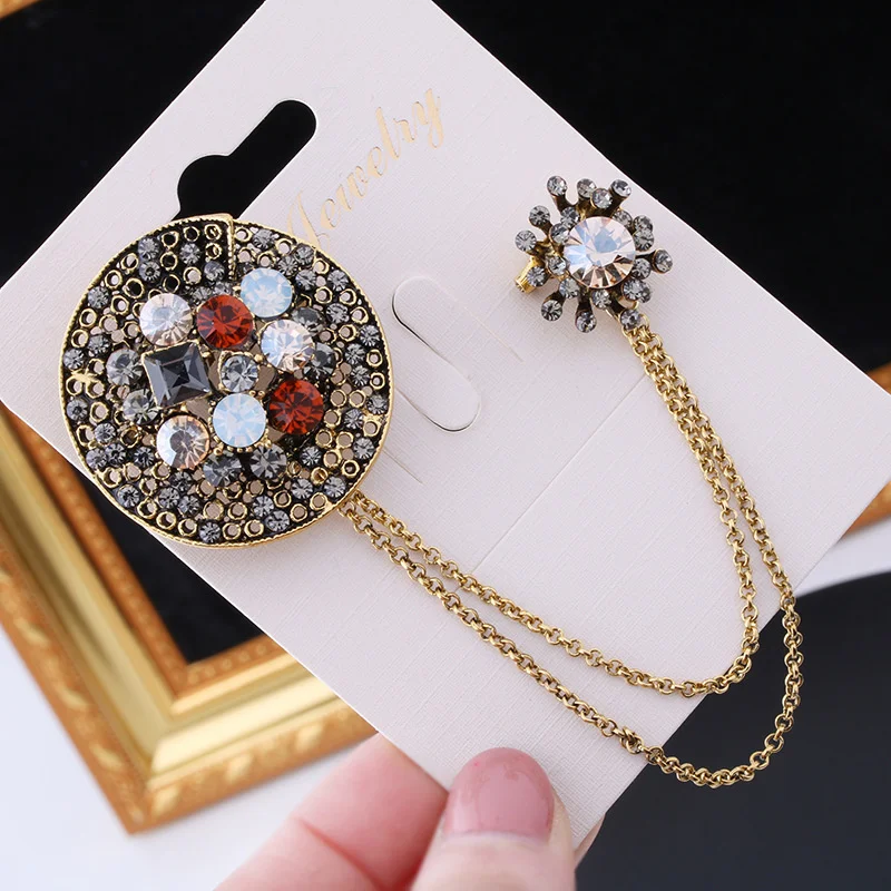 Fashion Retro Pearl Brooch High-end Women Versatile Simple