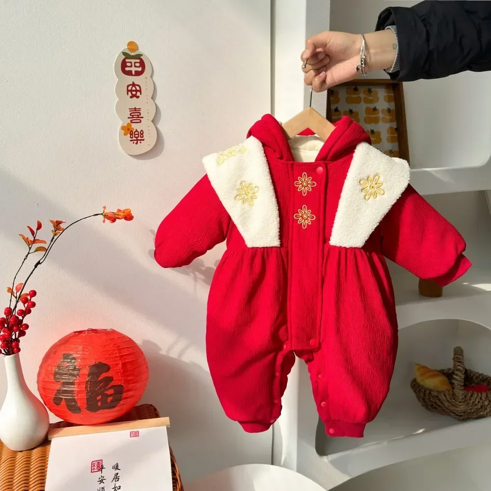 

Chinese Autumn Winter Infant Girl Outdoors Bodysuit Newborn Girl Plush Thickened Jumpsuit Baby Girl Flora Embroidery Warm Romper