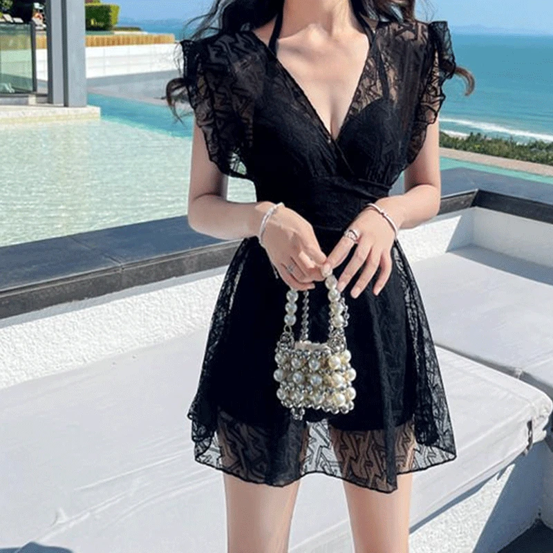 2023 New Solid Color Conjoined Body Flat Angle Conservative Slimming Sexy Oversized Lace Ruffles With Chest Pad Casual Swimwears