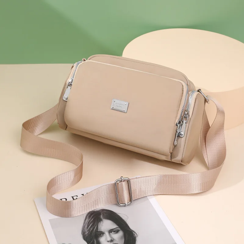 Nylon Fabric Single Shoulder Bag Simple Fashion Wide Strap Crossbody Bag Large Capacity Square Bag Suitable for Women Daily Use