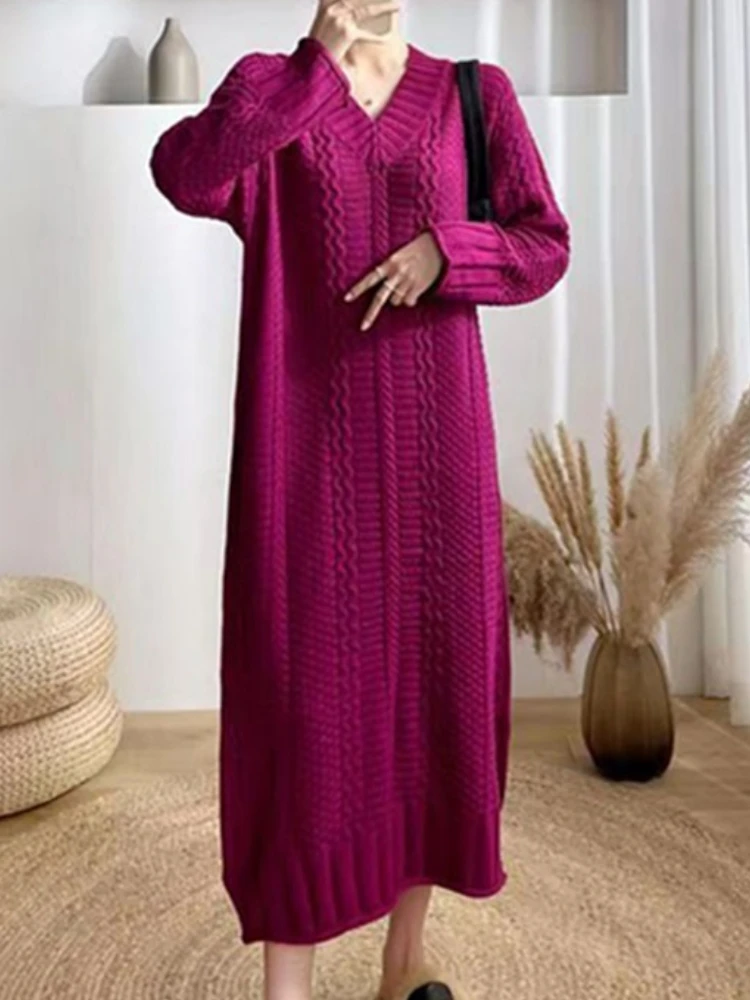 

New in Autumn Winter Women's Sweater Dresses Fashionable Elegant Commuting Long Pullover Long V-neck Dress Women's Clothing