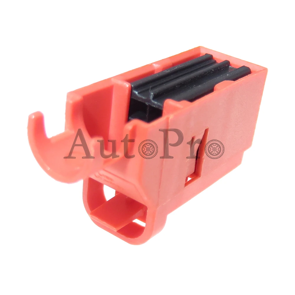 1 set 6 holes 4d0971636b 4d0 971 636 b 1534121-3 auto bandenspanning alarm stopcontact auto kabelboom connector