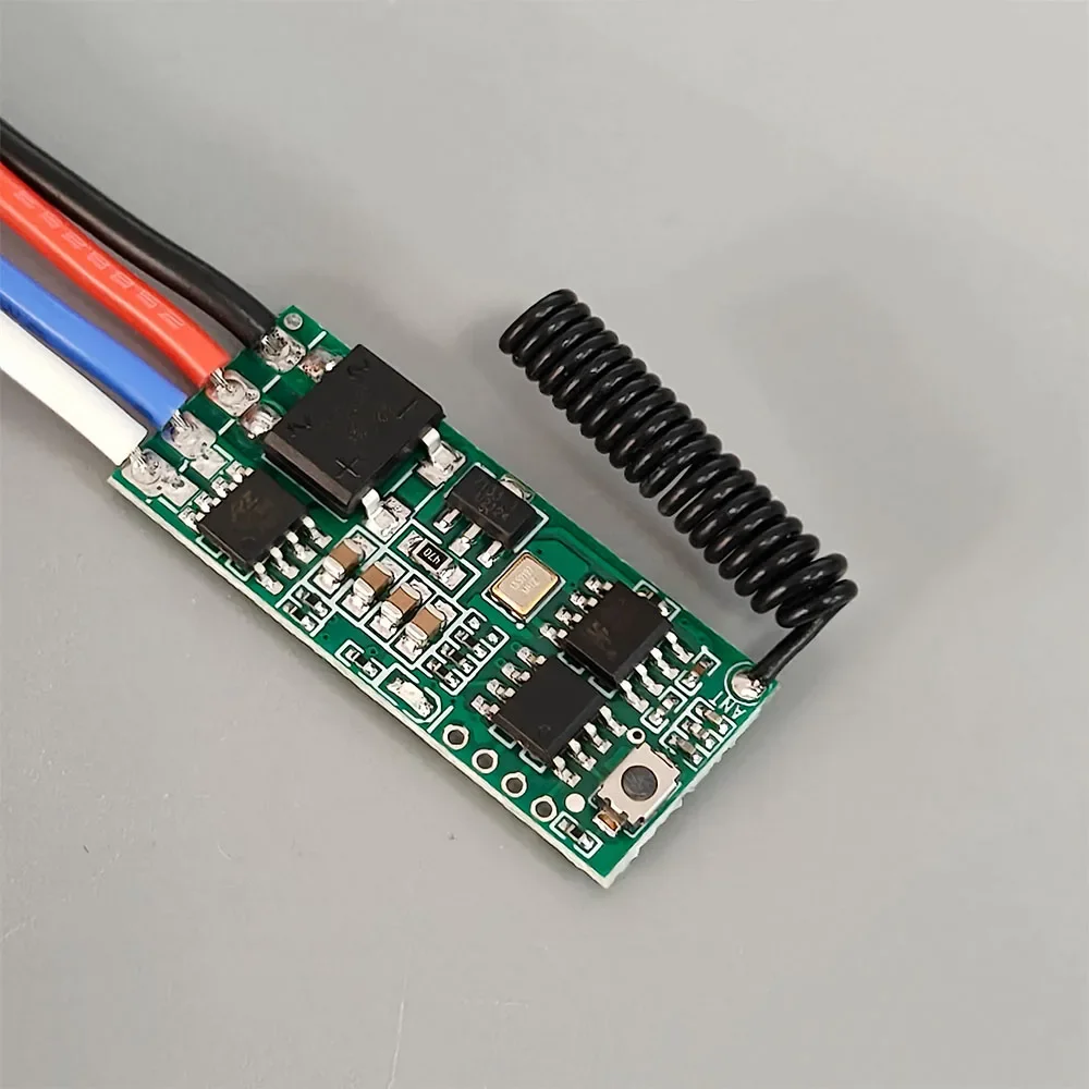 무선 차고 문 제어 DC 12V 24V 모터 제어 릴레이 모듈 정방향 및 역방향 DIY 용 433MHZ RF 원격 제어