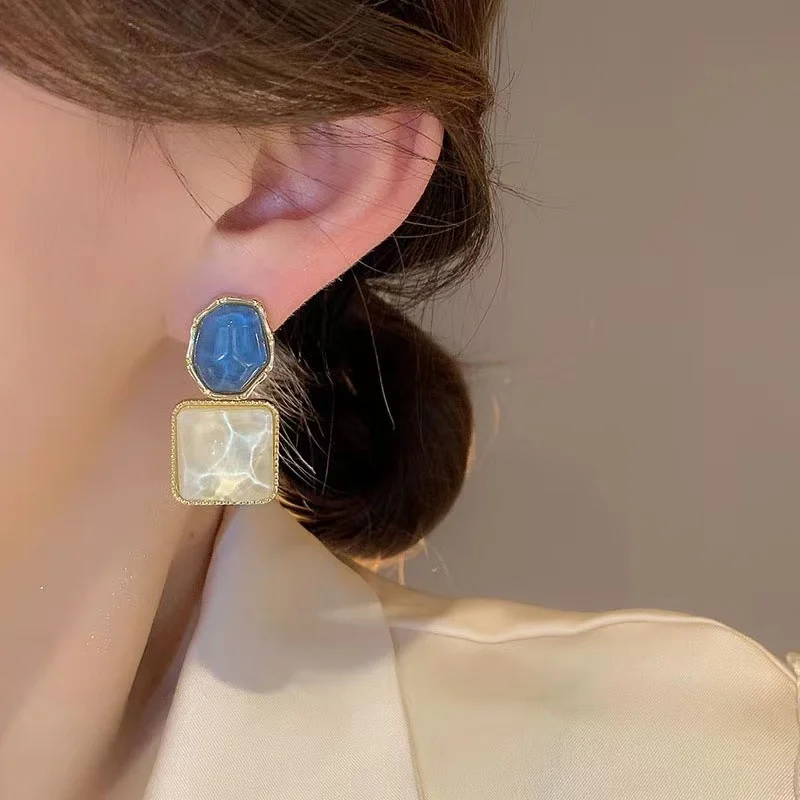 Vintage Resin Geometric Drop Earrings for Women Charms Pendant Jewelry Party Gifts New Fashion dangle earrings drop earrings pendant earrings long earrings dome teardrop earrings