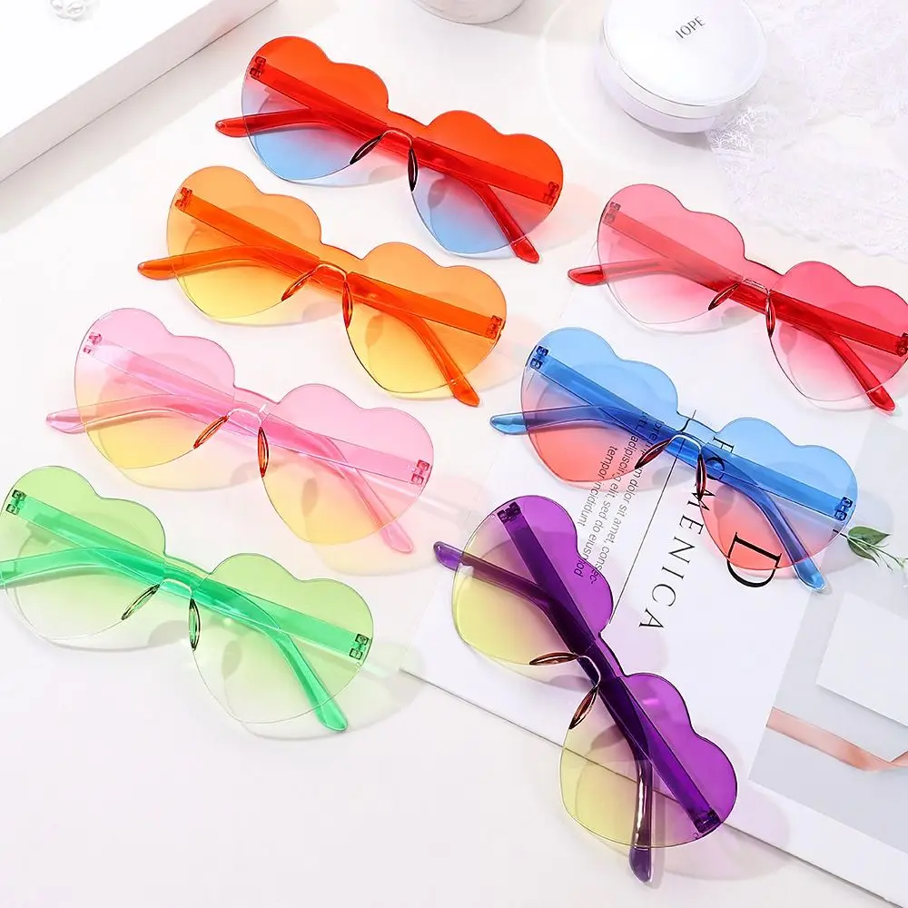 

Trendy Colorful Gradient Lenses Shades Heart Glasses Heart-shaped Sunglasses Party Sun Glasses