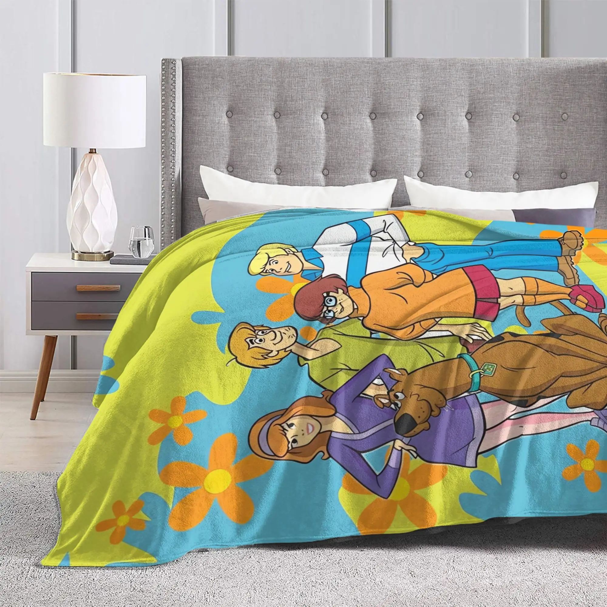 Cartoon Halloween Plush Blanket for Kids - Soft and Cozy Flannel Throw for Outdoor Use, Super Warm Custom Quality Bedspread