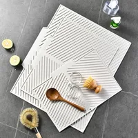 Tapis d'égouttage de cuisine, tapis isolant thermique pour table à manger, tapis de rangement en silicone incliné pour vaisselle, assiettes et tasses, tapis de drainage d'eau pour salle de bain 1