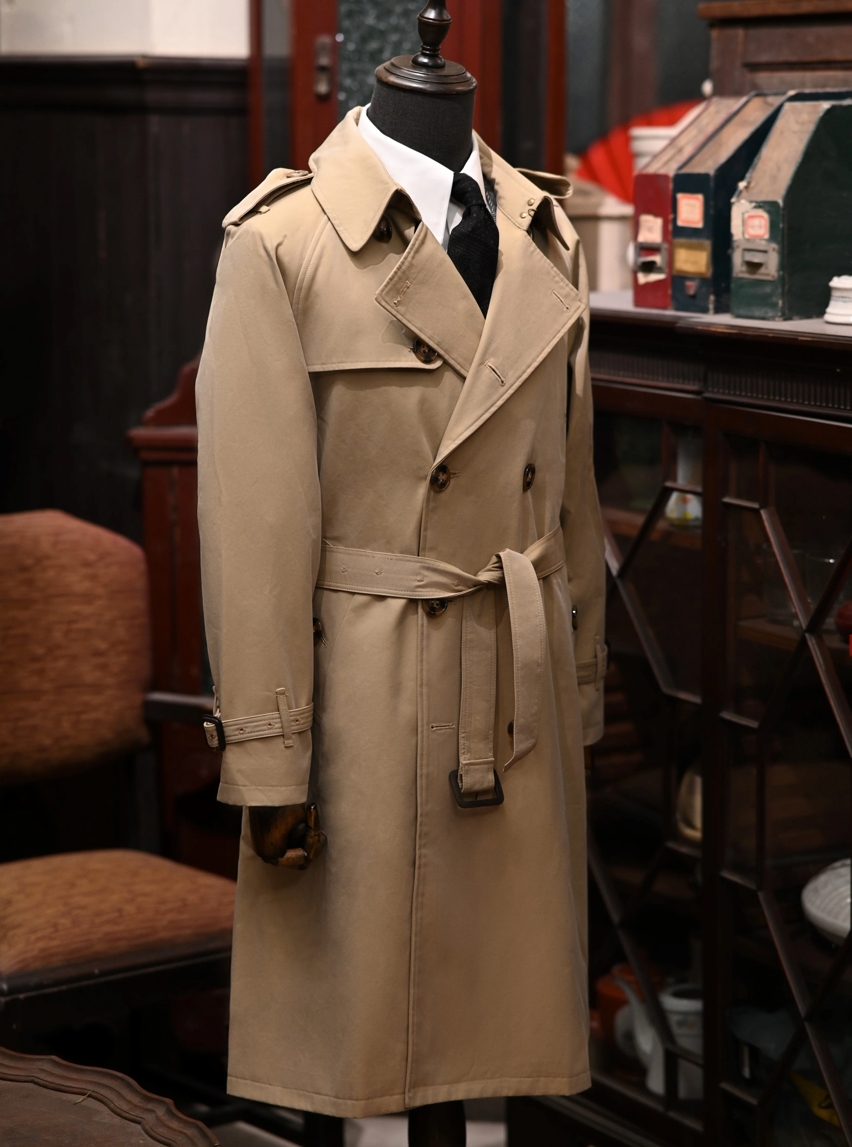 Men's Extra Long Trench Coat Double-breasted Military Style Windbreaker