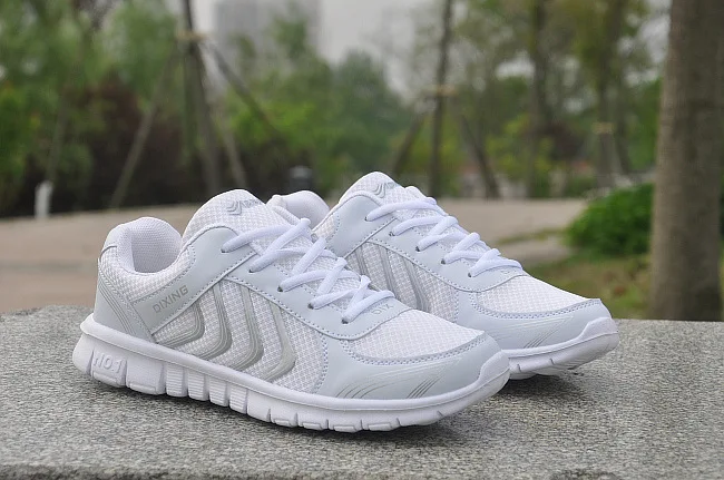 Tenis Feminino Academia