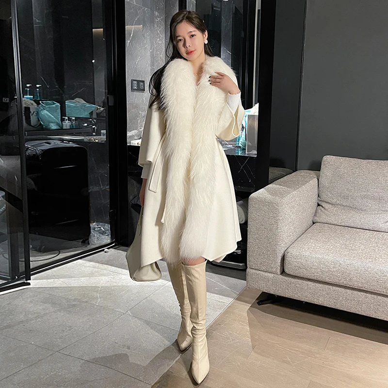 

Famous Brand 2023 new year collections Genuine fox fur patchwork real woolen coats outerwear