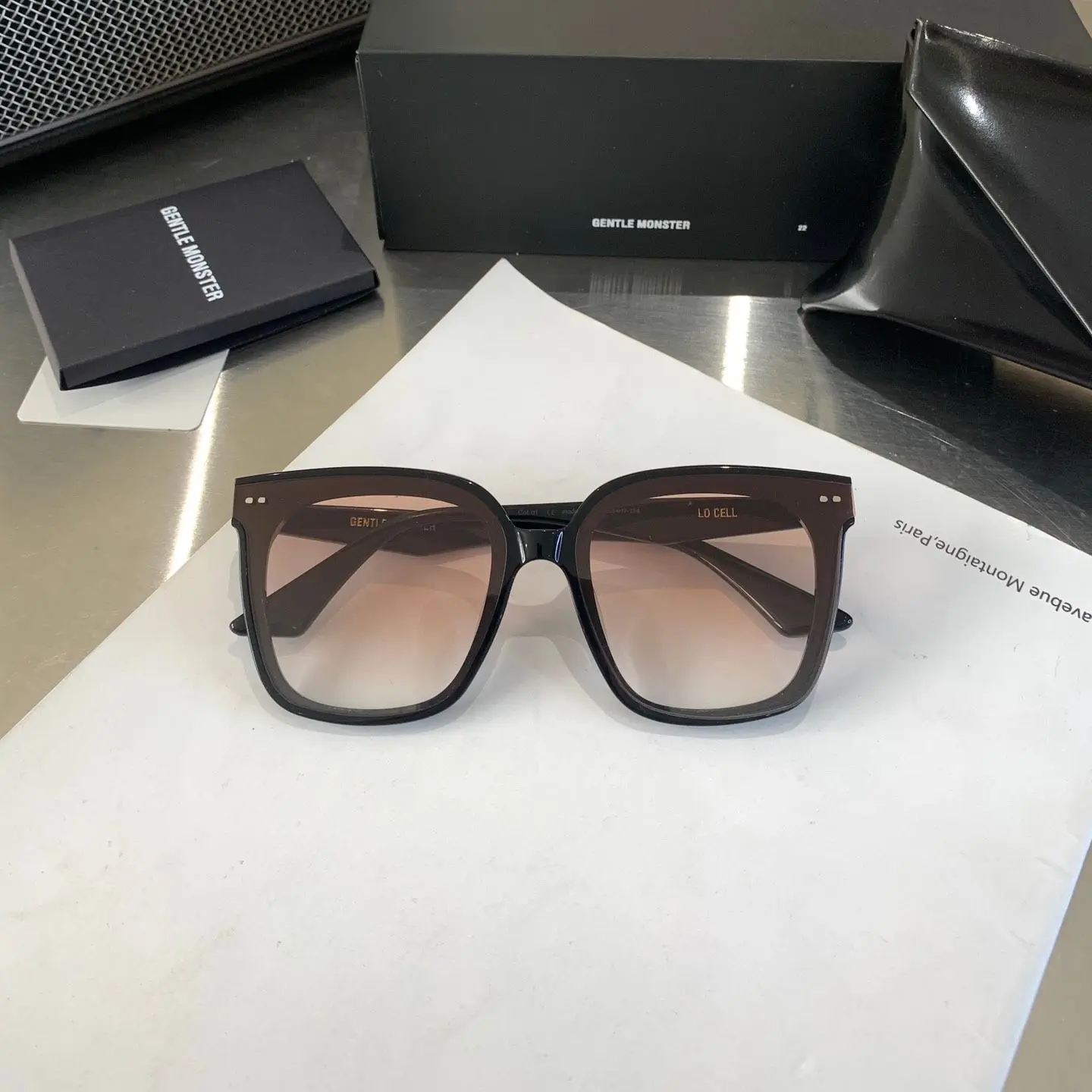 

Original Factory GENTLE MONSTER GM LO CELL Series High End Acetate Frame Men Women Sunglasses Pink Gradient Lens Couple Eyewear