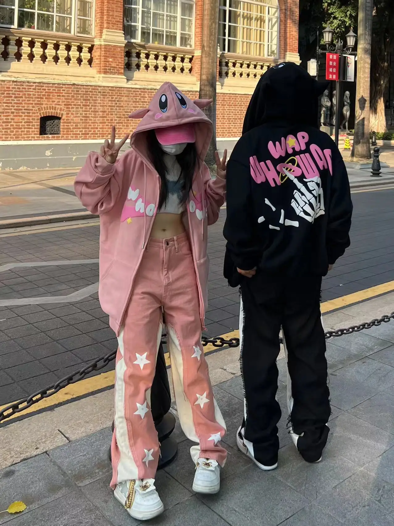 

Японские милые толстовки в стиле Харадзюку с вышивкой дьявола, женская уличная одежда, мультяшный Свободный свитшот, толстовка на молнии для пары, одежда в готическом стиле Y2k