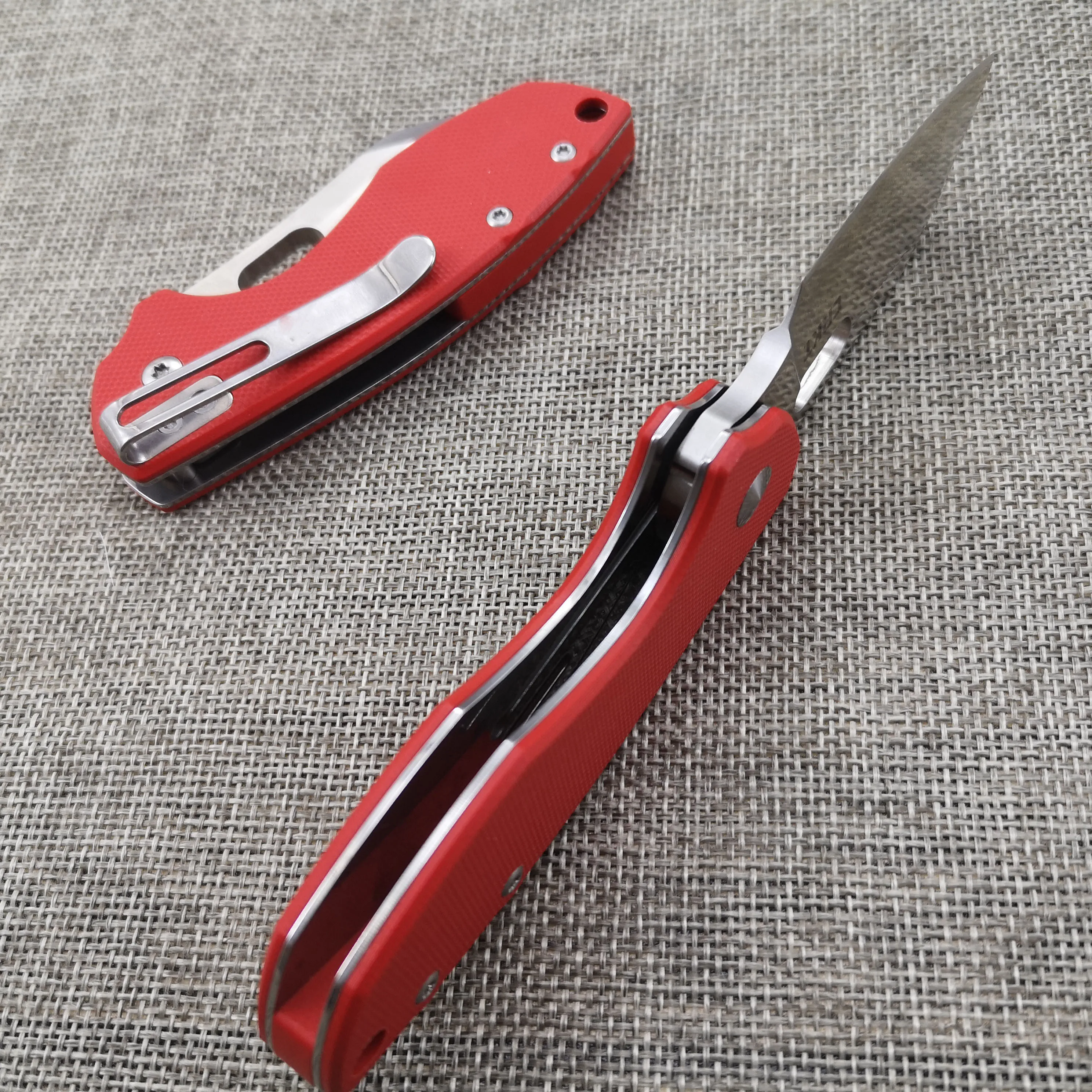 Ultra-light portable Folding knife Outdoor Knife 8cr13mov Steel blade material G10 handle Pocket knife camping tool 3