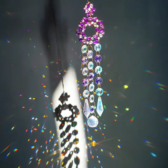 H&D Strasszok Crystal Napsütő Lila Koszorú Medál, Kristályprizmák Szivárvány Varázsa Ajándékok Nőknek Születésnapi Esküvő