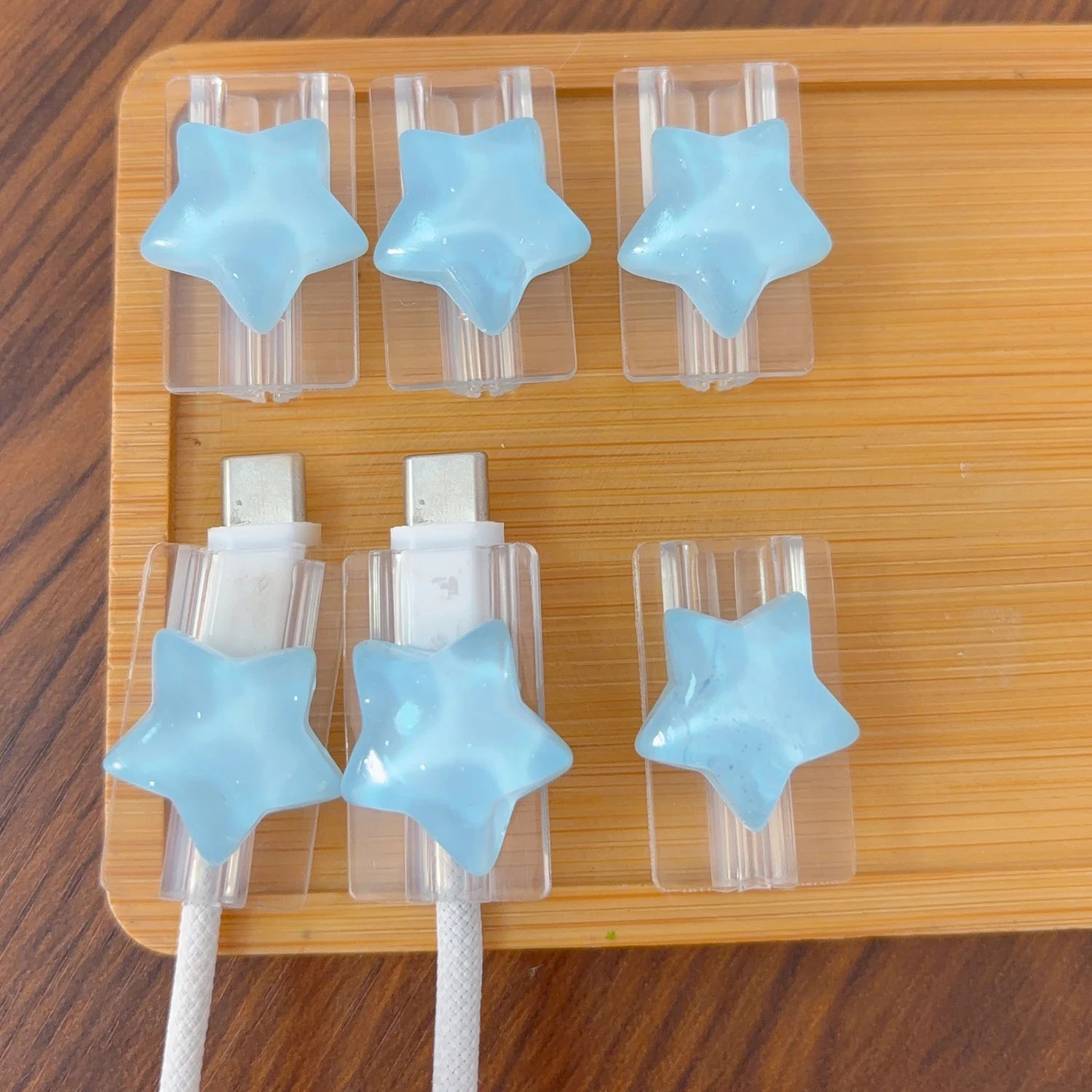 Cartoon Star Cable Winder and Protector