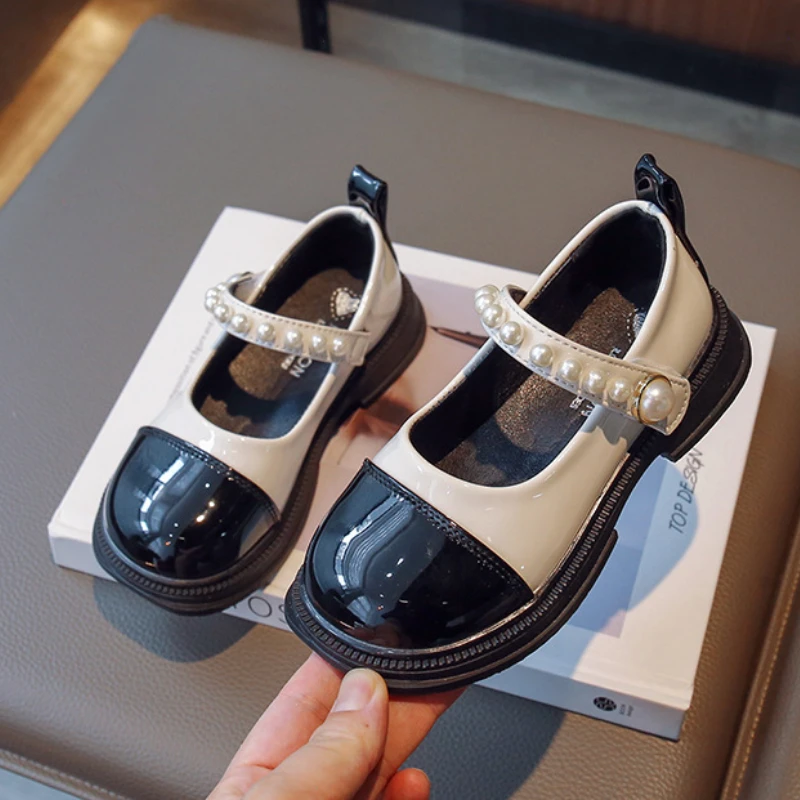 

Children Lolita Style Leather Shoes 2023 New Kids Fashion Shallow Soft Bottom PU Simple Pearls Princess Girl Causal Mary Janes